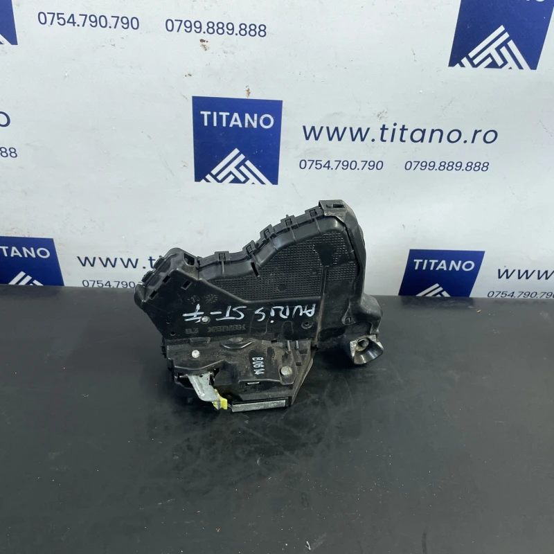 Iala broasca usa stanga fata Toyota Auris E180 2014