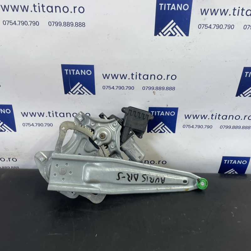 Macara geam dreapta spate / Toyota Auris E180 2014 / Caroserie, oglinzi si faruri