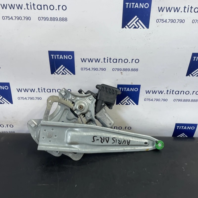 Macara geam dreapta spate / Toyota Auris E180 2014 / Caroserie, oglinzi si faruri