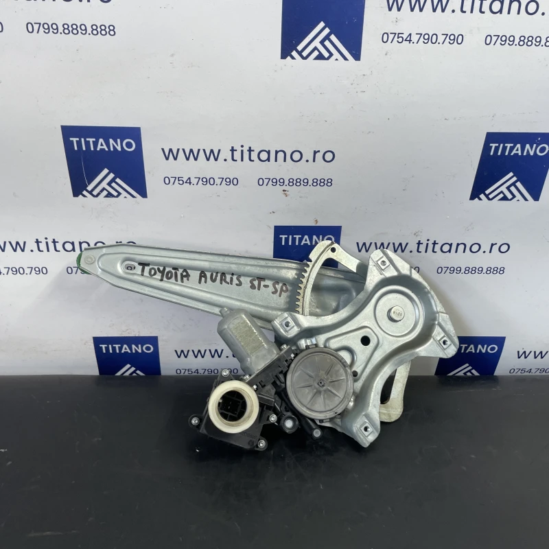 Macara geam stanga spate Toyota Auris E180 2014