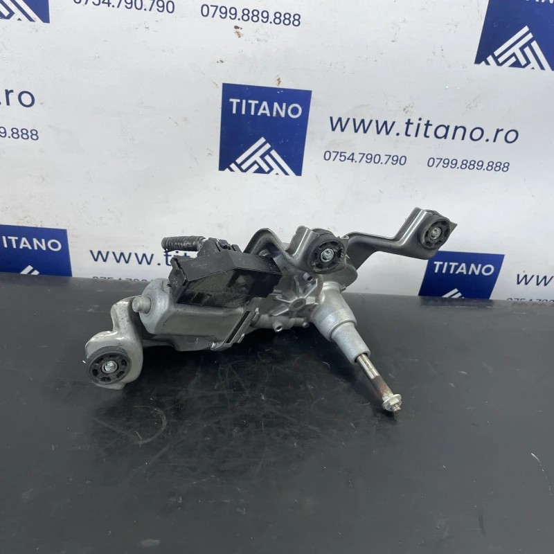 Motoras stergator haion / Toyota Auris E180 2014 / Caroserie, oglinzi si faruri