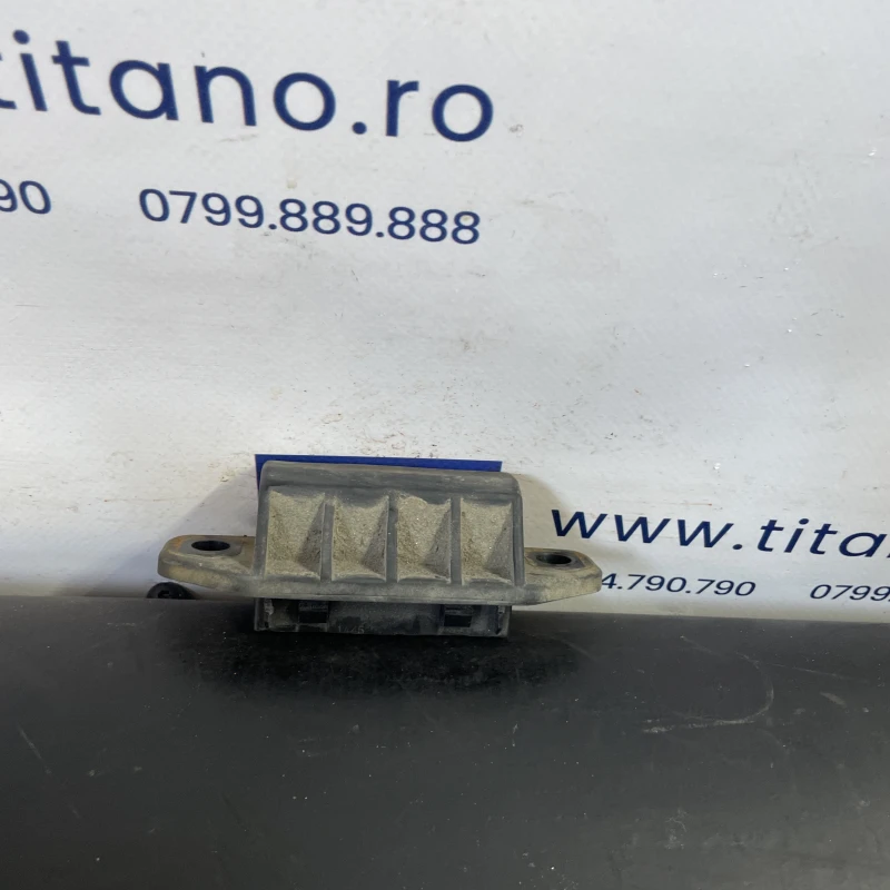Maner buton deschidere haion / Toyota Auris E180 2014 / Caroserie, oglinzi si faruri