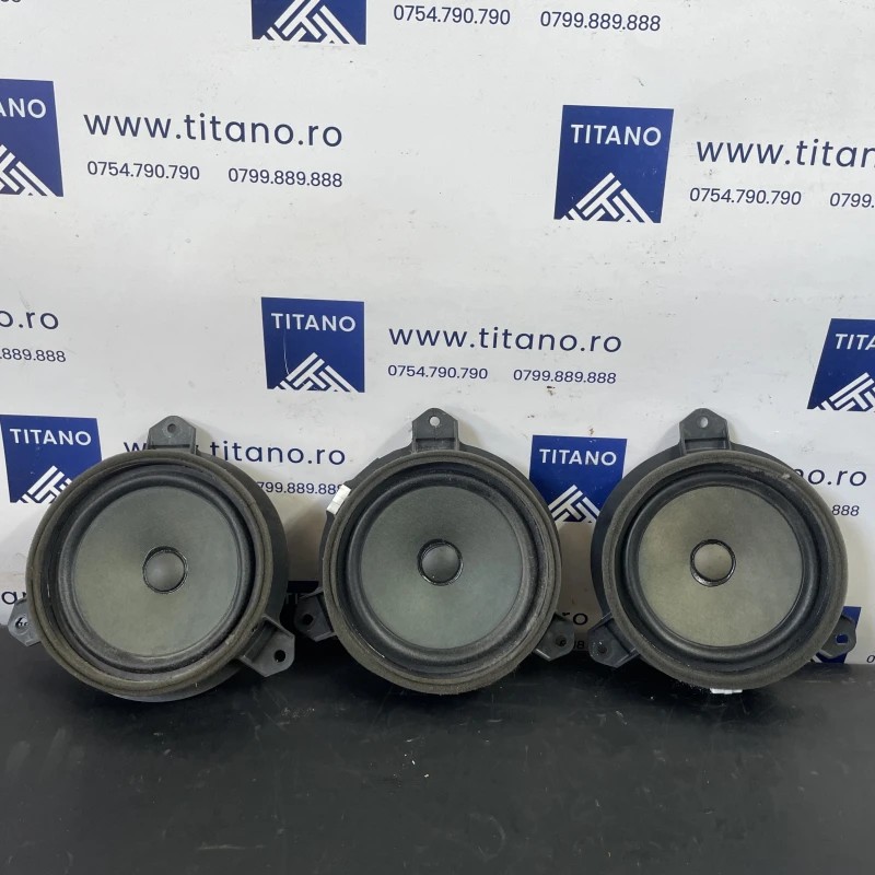 Boxa usa fata / Toyota Auris E180 2014 / Audio si electronice