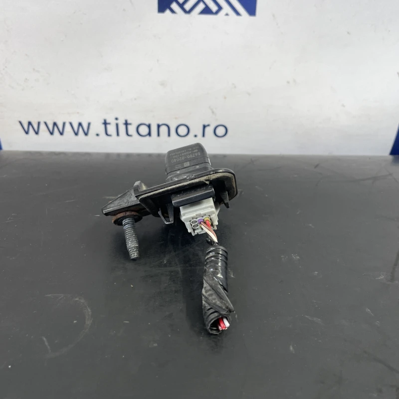 Camera mansalier / Toyota Auris E180 2014 / Audio si electronice