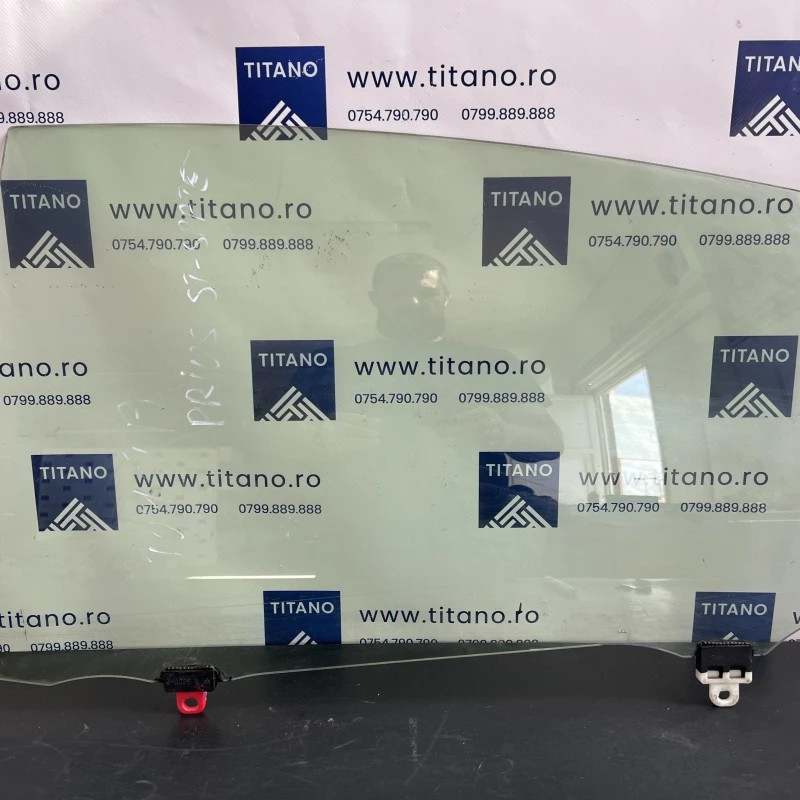 Geam stanga spate / Toyota Prius Prius 3 2012 / Caroserie, oglinzi si faruri