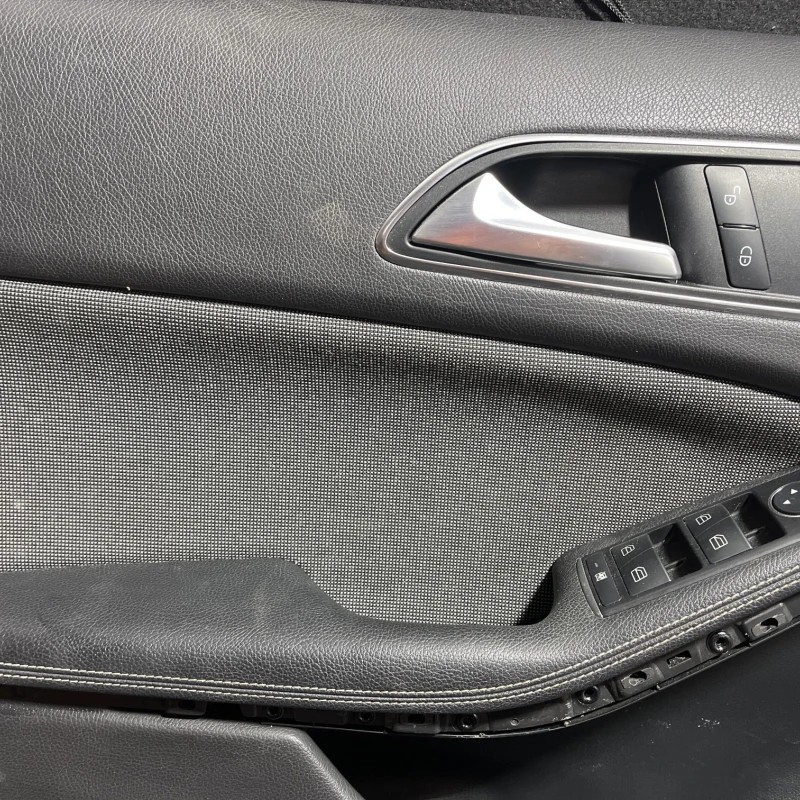 Panou tapiterie usa stanga fata / Mercedes-Benz A Class W176 2012 / Interior