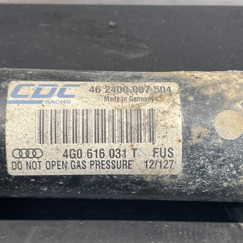 Amortizor telescop dreapta spate / Audi A6 Allroad C7 2013 / Directie si suspensie