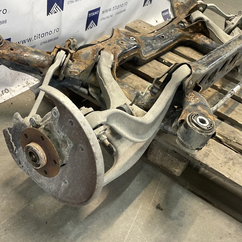 Punte spate / Audi A6 Allroad C7 2013 / Directie si suspensie