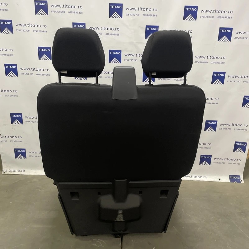 Bancheta dreapta fata 2 locuri / Iveco Daily 35C14 2020 / Interior