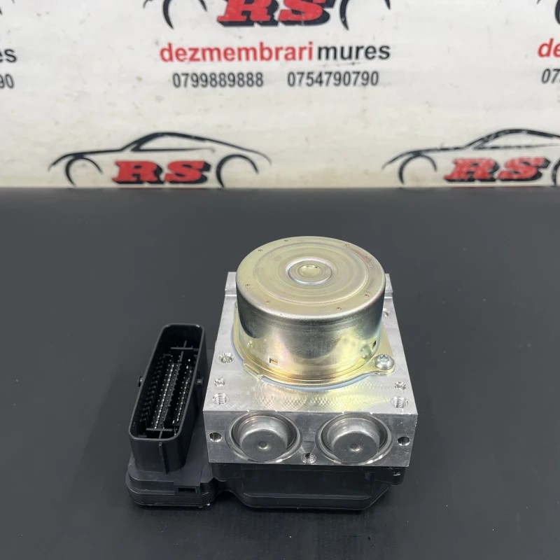 Pompa abs / Toyota Rav4 XA40 2024 / Frane