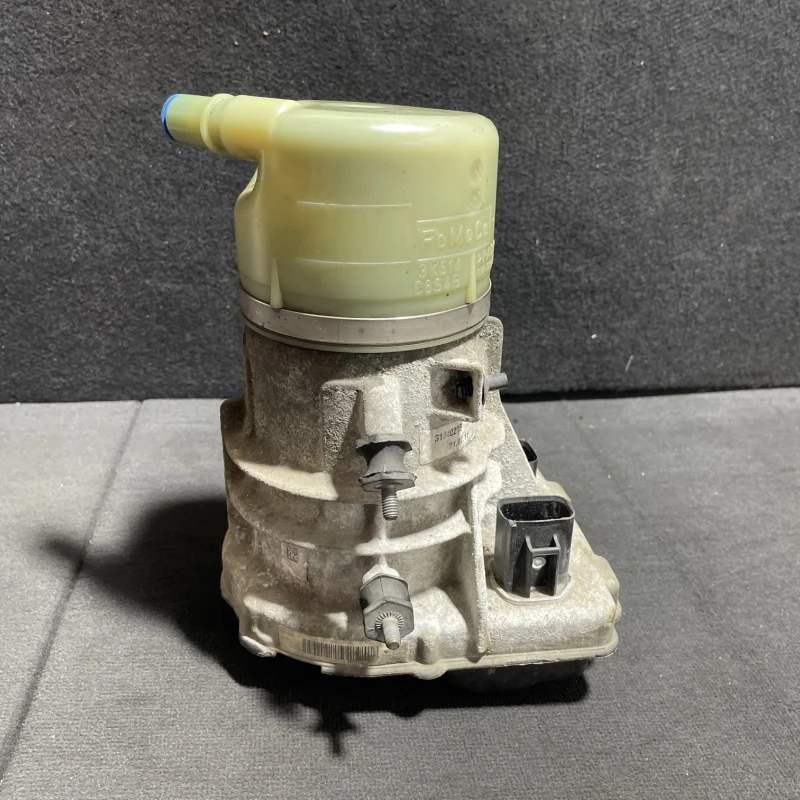 Pompa servo / Volvo XC60 D3 2011 / Directie si suspensie
