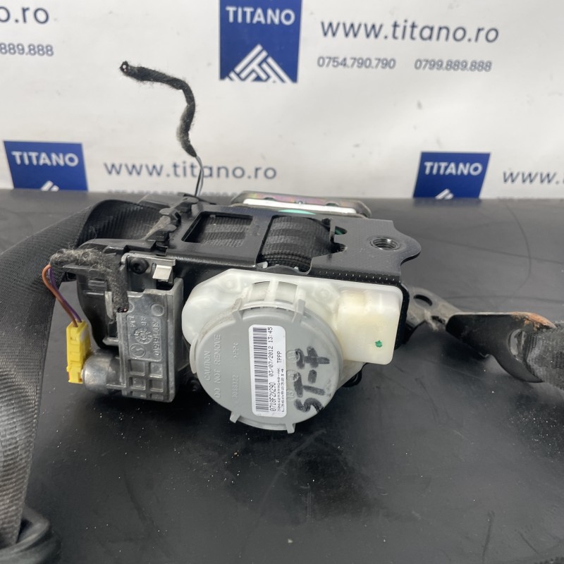 Centura stanga fata / Audi Q5 8R 2012 / Interior