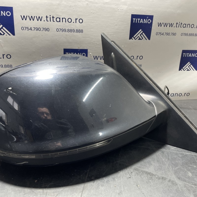 Oglinda dreapta / Audi Q5 8R 2012 / Caroserie, oglinzi si faruri