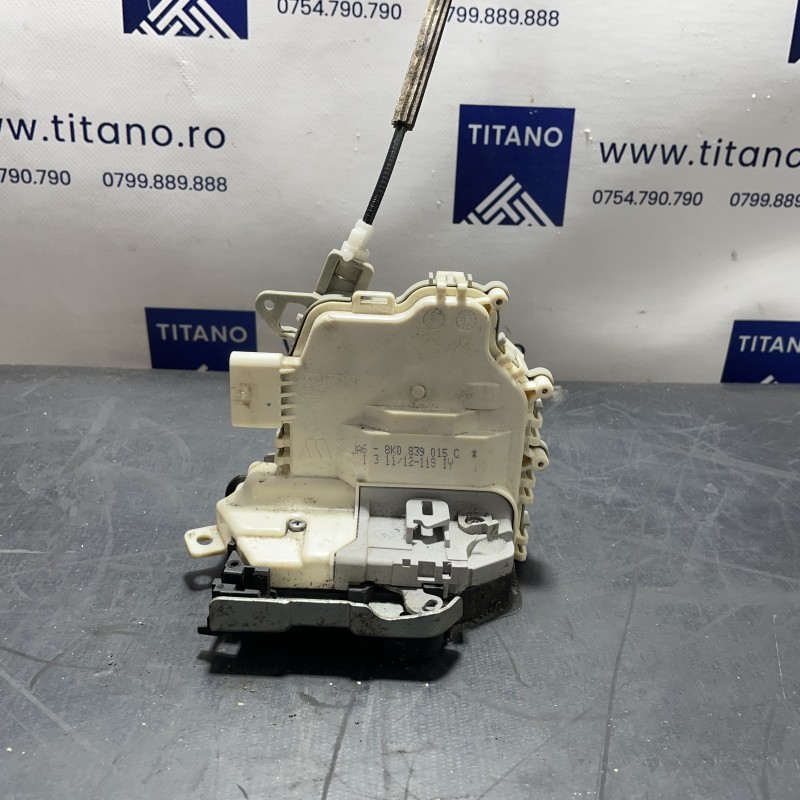 Iala broasca usa stanga spate Audi Q5 8R 2012