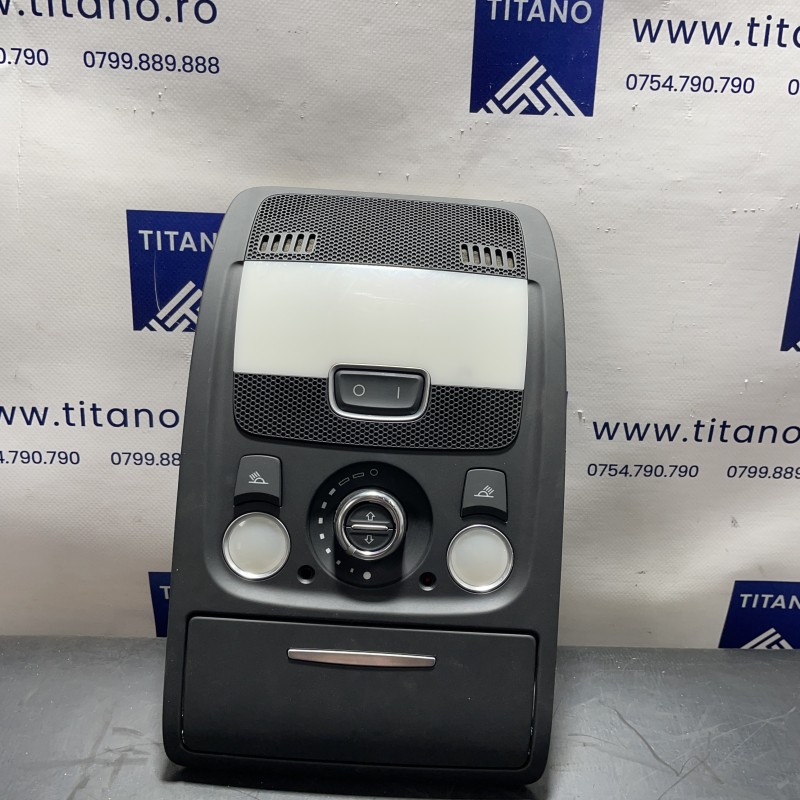 Lampa plafon / Audi Q5 8R 2012 / Interior