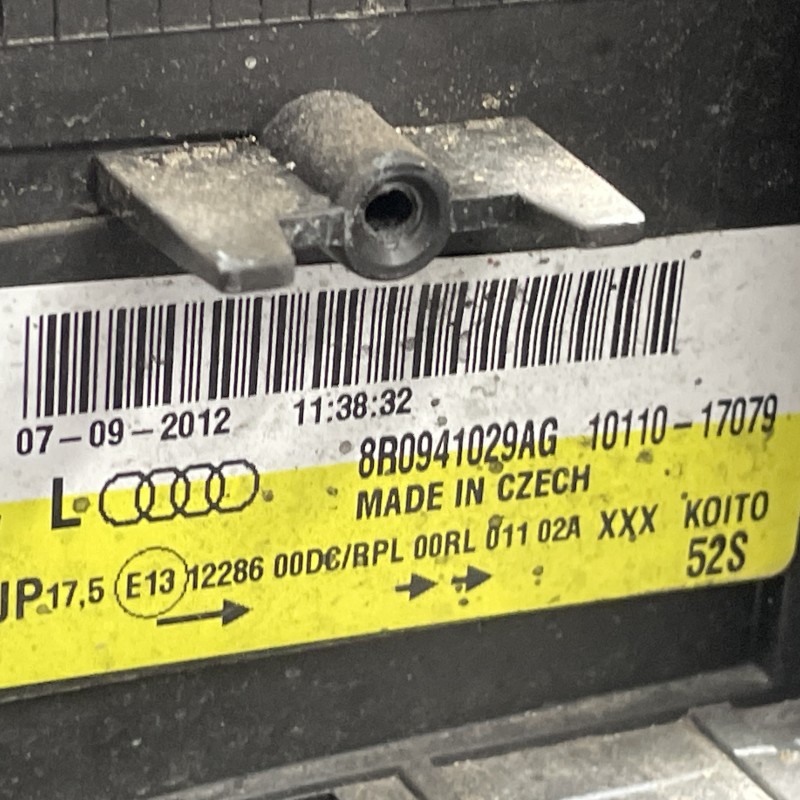 Far stanga xenon / Audi Q5 8R 2012 / Caroserie, oglinzi si faruri