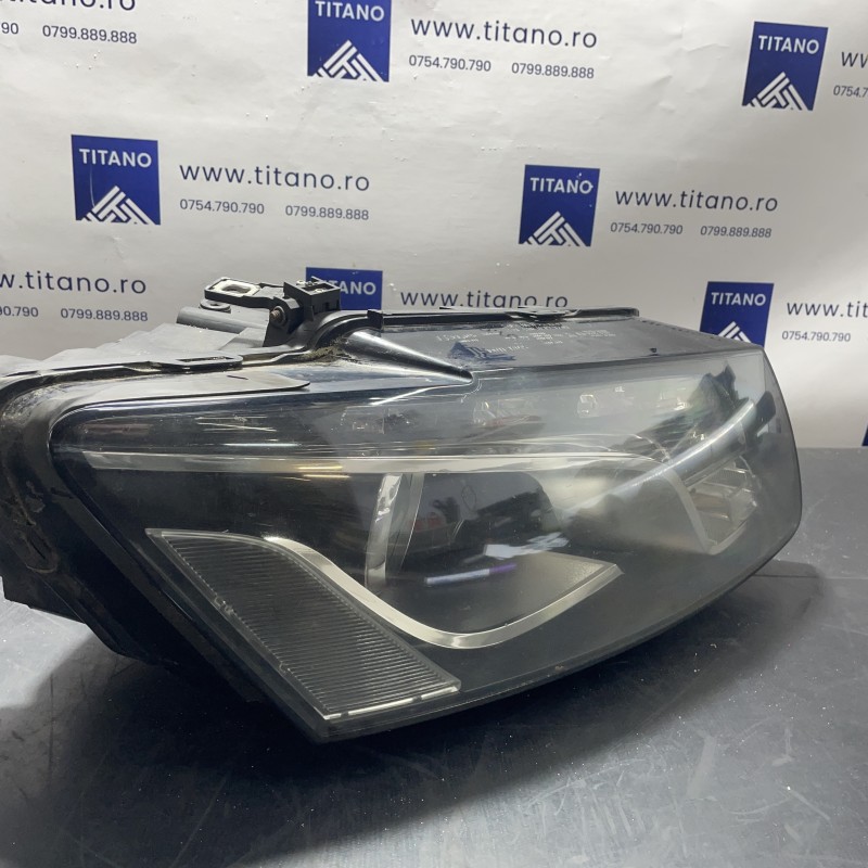 Far dreapta xenon / Audi Q5 8R 2012 / Caroserie, oglinzi si faruri