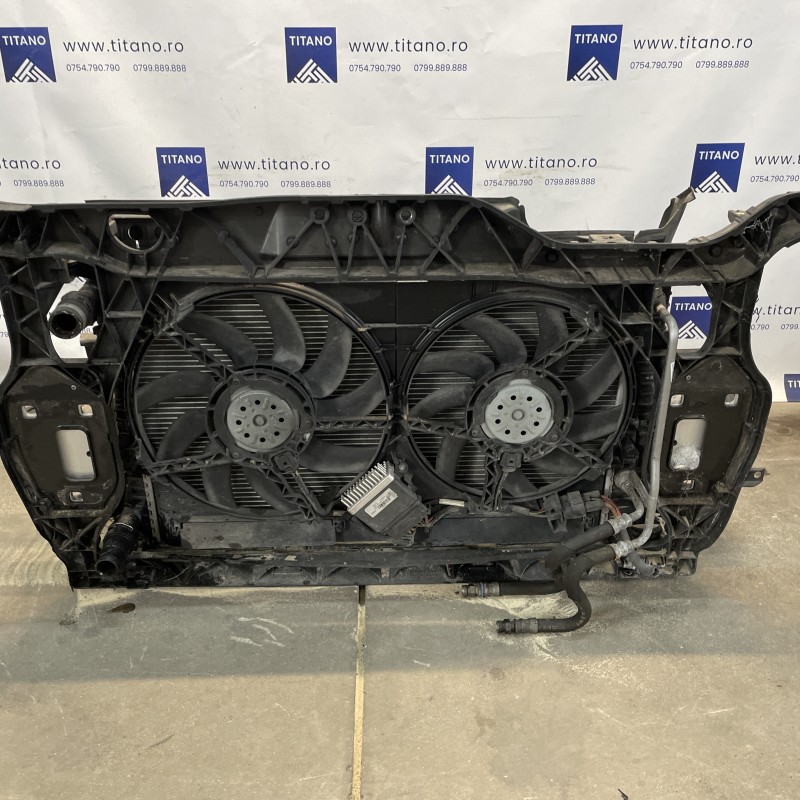 Trager complet / Audi Q5 8R 2012 / Caroserie, oglinzi si faruri