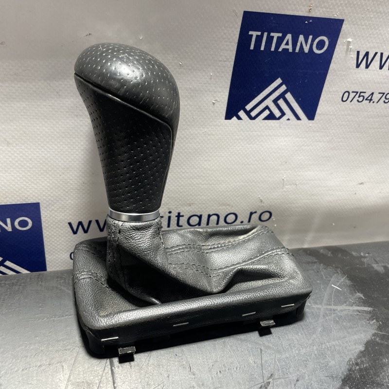 Nuca schimbator / Audi Q5 8R 2012 / Interior