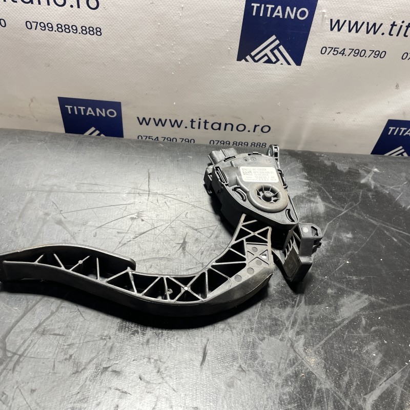 Pedala de accelratie / Audi Q5 8R 2012 / Interior