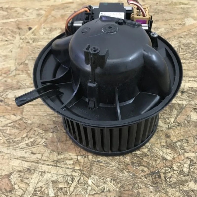 Ventilator aeroterma bord / Volkswagen Passat B6 2008 / Climatizare