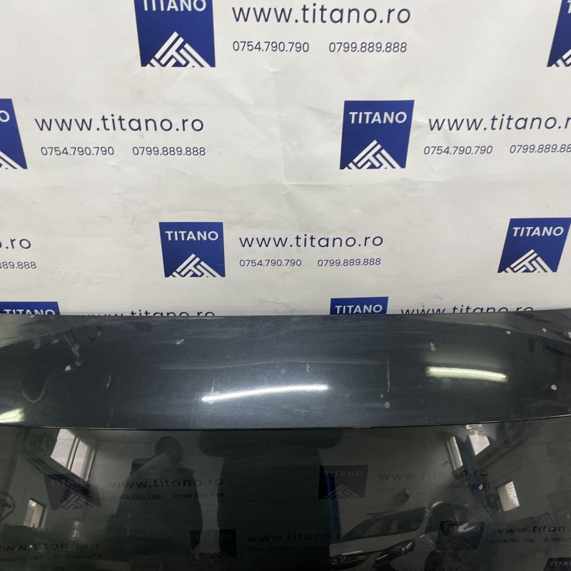 Haion / Audi Q5 8R 2012 / Caroserie, oglinzi si faruri