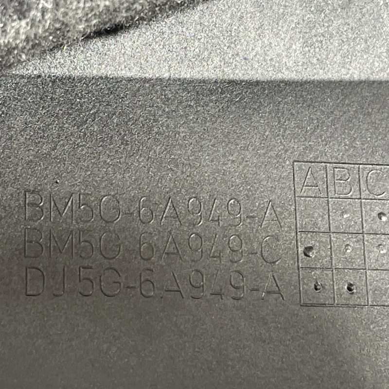 Capac motor / Volvo V60 V60 2014 / Motor, racire si evacuare