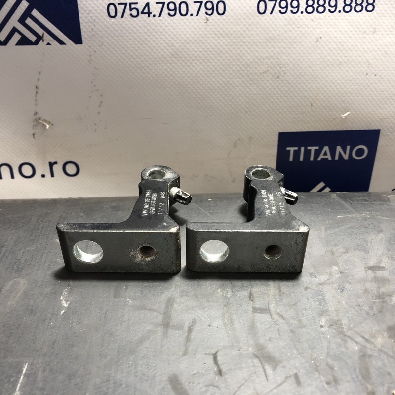 Balamale usa stanga fata / Audi Q5 8R 2012 / Caroserie, oglinzi si faruri