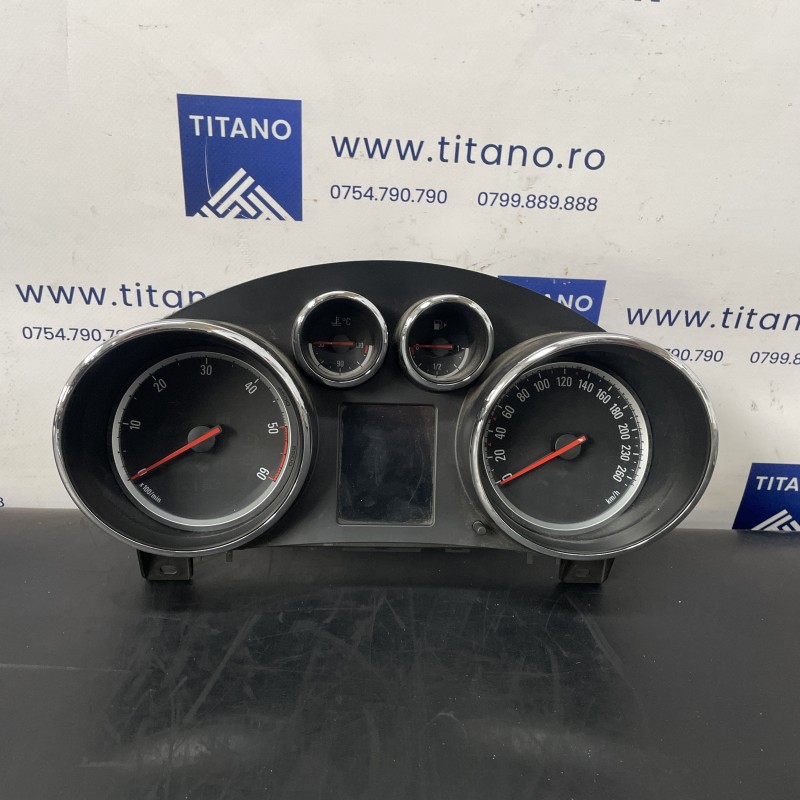 Ceas bord / Opel Zafira C 2014 / Audio si electronice