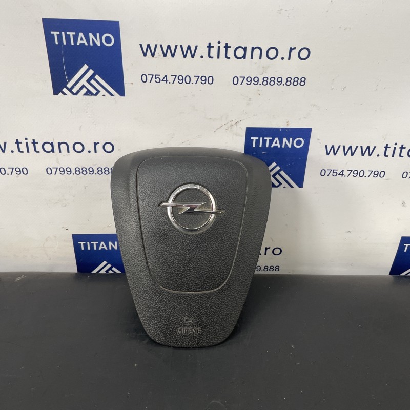Airbag volan / Opel Zafira C 2014 / Interior