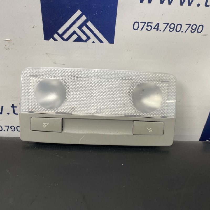 Lampa plafon / Opel Zafira C 2014 / Interior