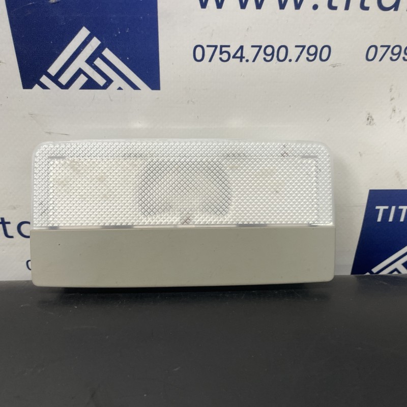 Lampa plafon / Opel Zafira C 2014 / Interior