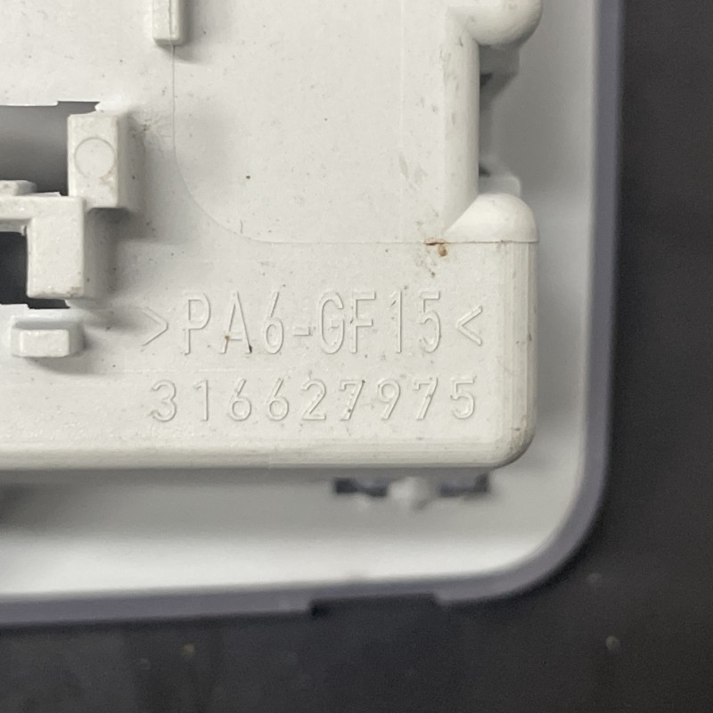 Lampa plafon / Opel Zafira C 2014 / Interior