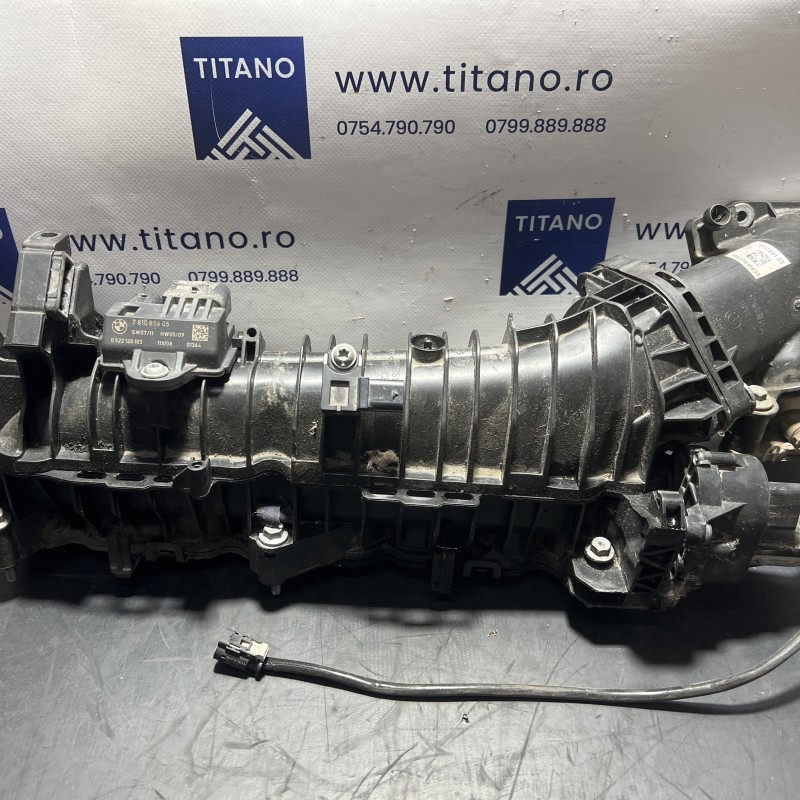 Galerie de admisie / BMW Seria 1 F20 2013 / Motor, racire si evacuare