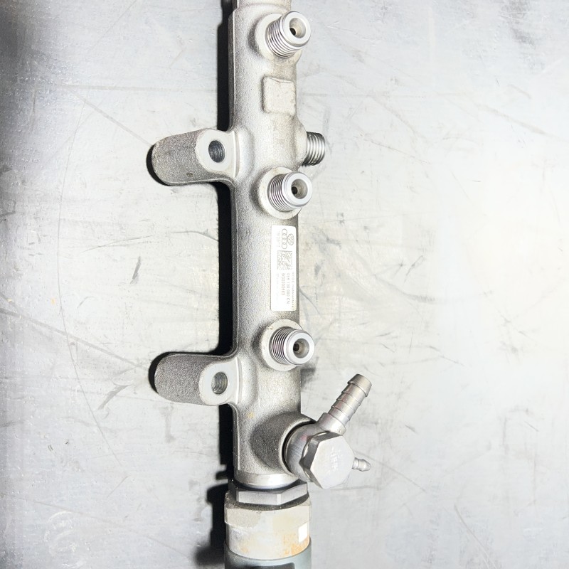 Rampa injectoare cu senzor / Audi A6 Allroad C7 2013 / Motor, racire si evacuare