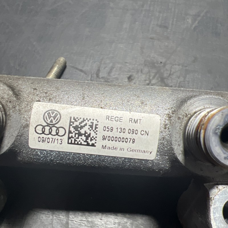 Rampa injectoare cu senzor / Audi A6 C7 2013 / Motor, racire si evacuare