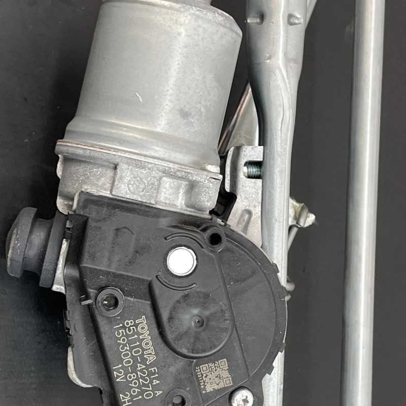 Ansamblu stergatoare cu motoras / Toyota Rav4 XA40 2024 / Caroserie, oglinzi si faruri