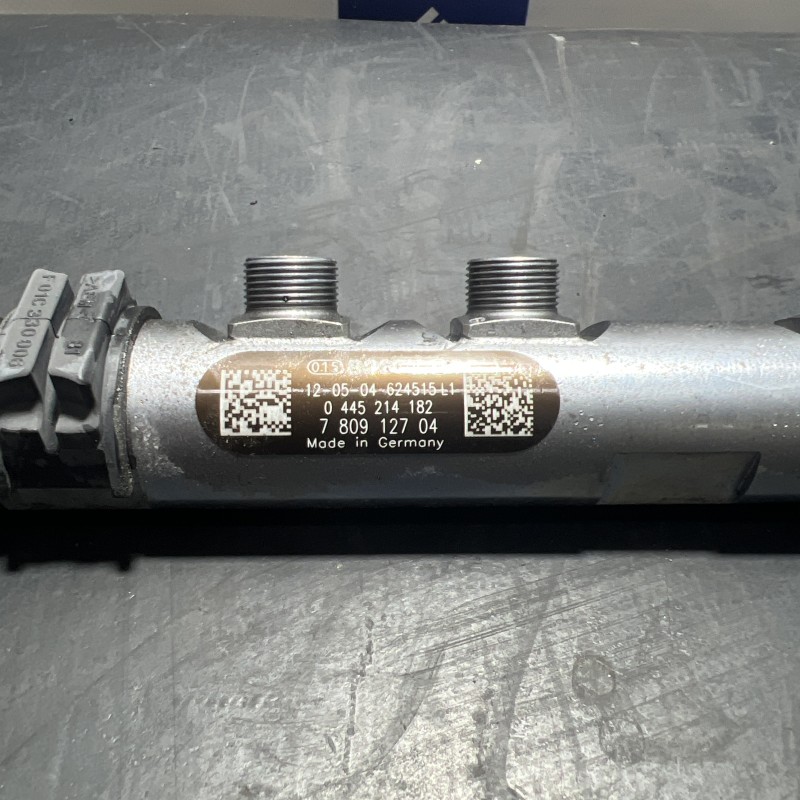 Rampa injectoare cu senzor / BMW Seria 3 F30 2012 / Motor, racire si evacuare