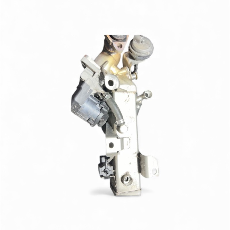 Racitor gaze egr / BMW Seria 1 F20 2013 / Motor, racire si evacuare