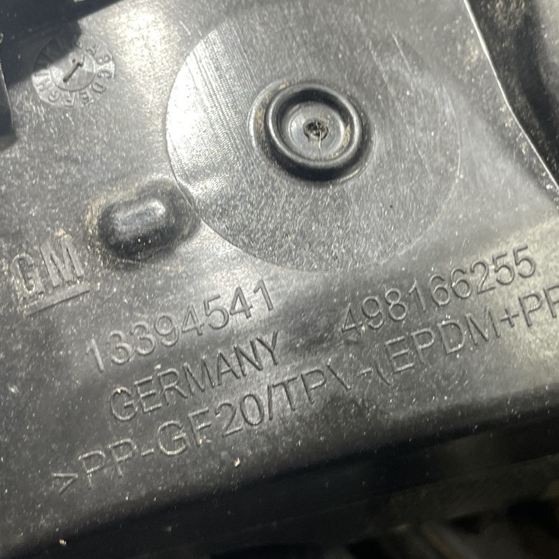 Capac usa rezervor / Opel Zafira C 2014 / Caroserie, oglinzi si faruri