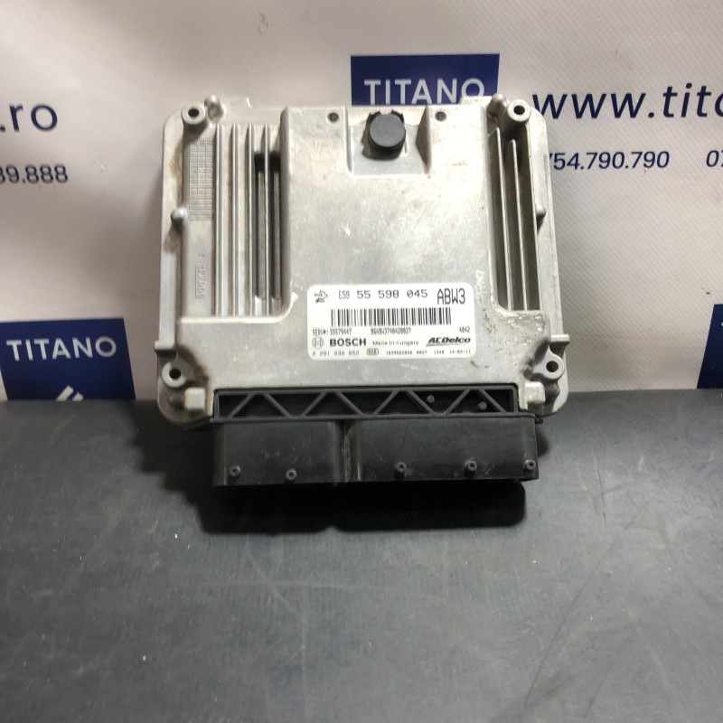 Calculator motor ecu / Opel Zafira C 2014 / Audio si electronice