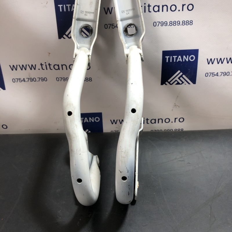 Balamale capota / Opel Zafira C 2014 / Caroserie, oglinzi si faruri