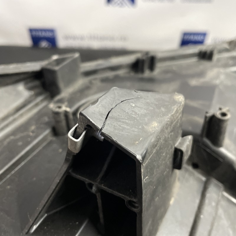 Far dreapta / Opel Zafira C 2014 / Caroserie, oglinzi si faruri