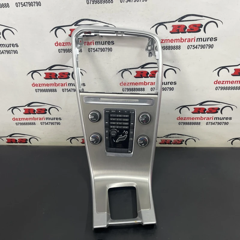 Panou climatronic / Volvo XC60 D3 2011 / Climatizare