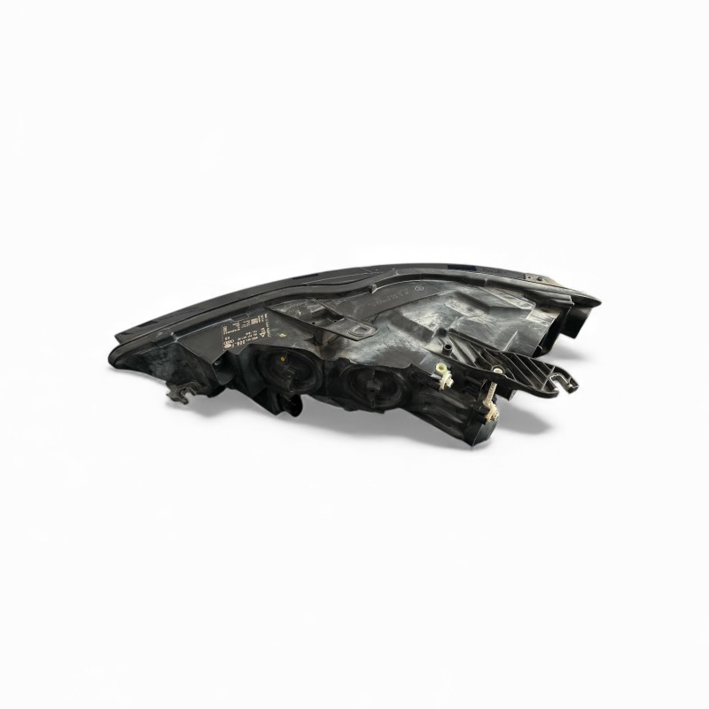 Far dreapta xenon / Audi A6 C7 2015 / Caroserie, oglinzi si faruri