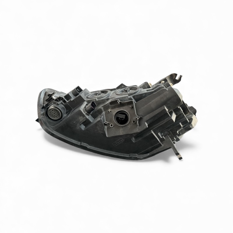 Far dreapta xenon / Audi A6 C7 2015 / Caroserie, oglinzi si faruri