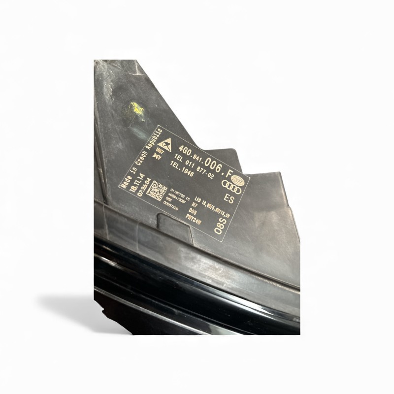 Far dreapta xenon / Audi A6 C7 2015 / Caroserie, oglinzi si faruri