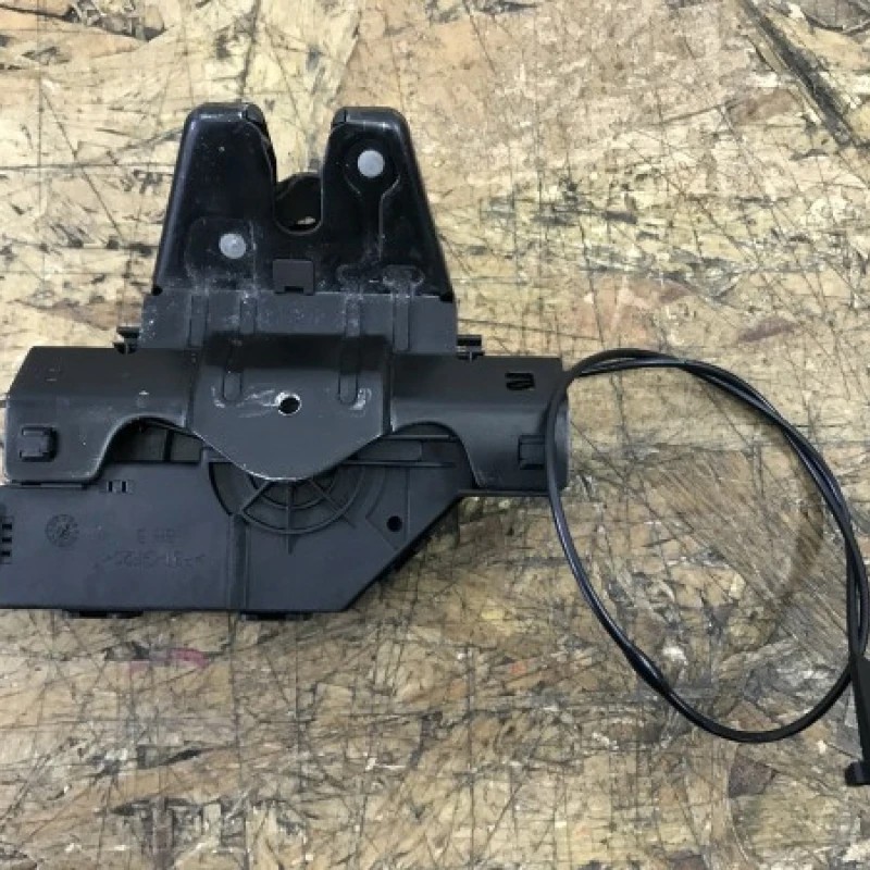 Iala broasca haion / BMW Seria 3 E91 LCI 2011 / Caroserie, oglinzi si faruri