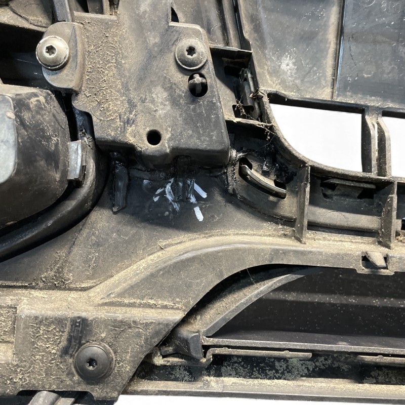 Bara fata / Audi Q5 8R 2012 / Caroserie, oglinzi si faruri