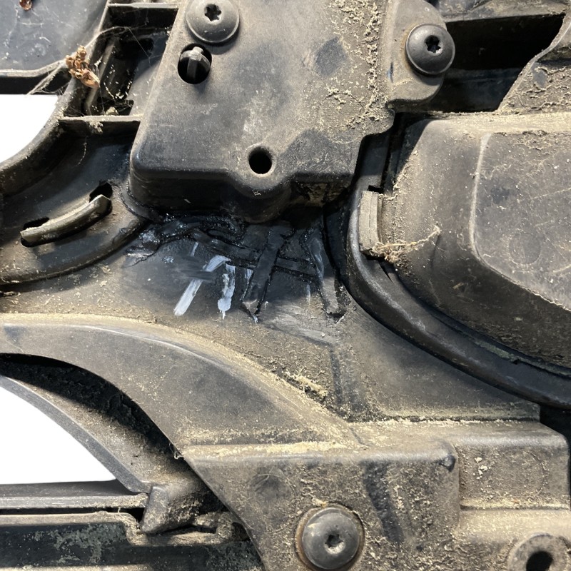 Bara fata / Audi Q5 8R 2012 / Caroserie, oglinzi si faruri